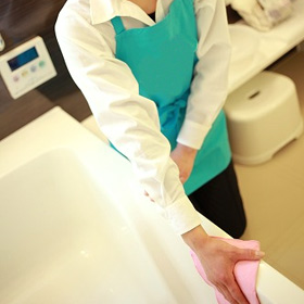 �n�E�X�N���[�j���O�C���[�W