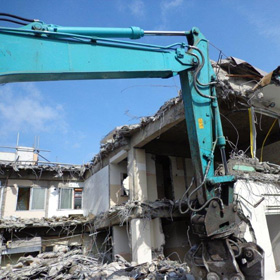 �Ɖ��E�X�܂̉�̍�ƃC���[�W